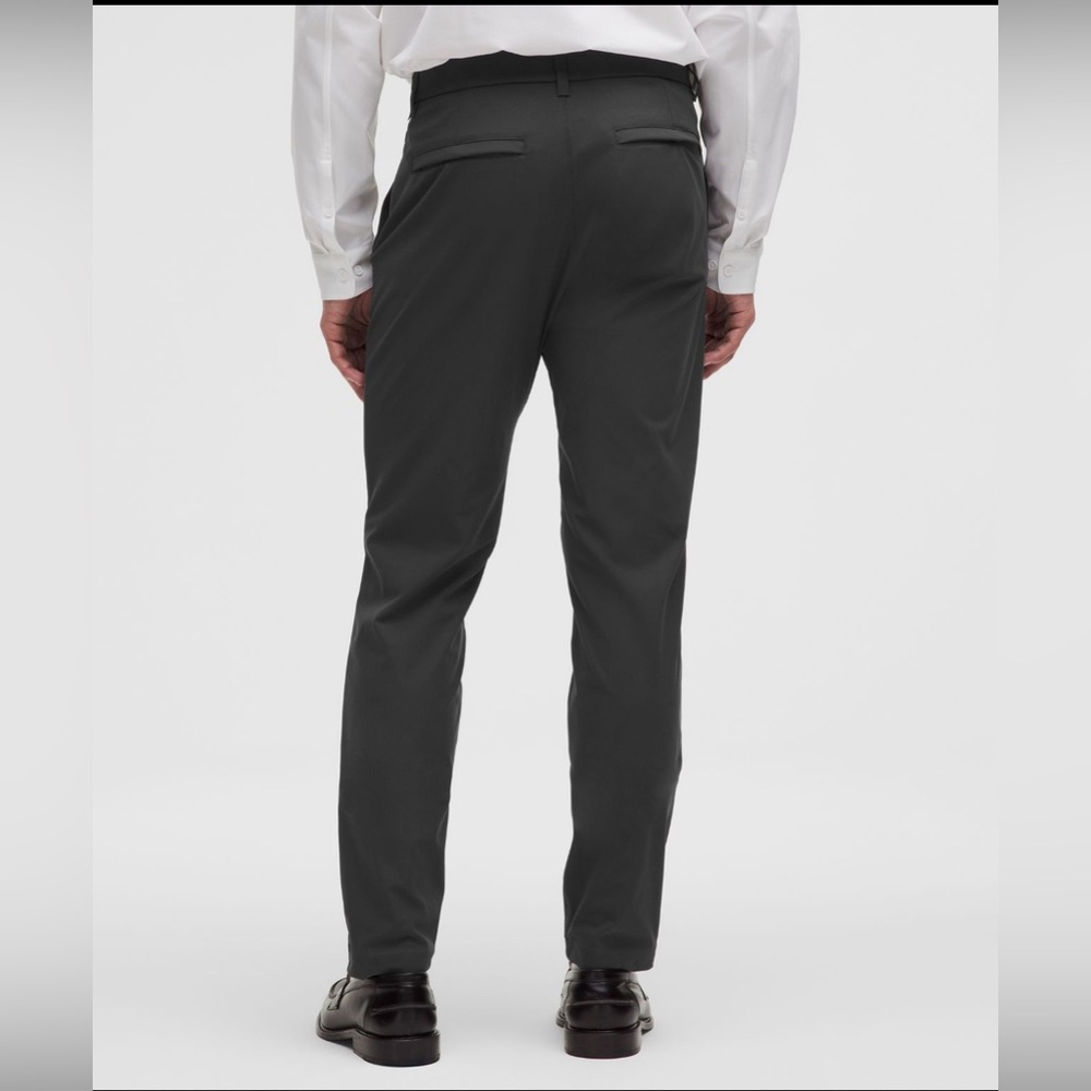 lululemon commission classic-fit pant 32L obsidian Size 32